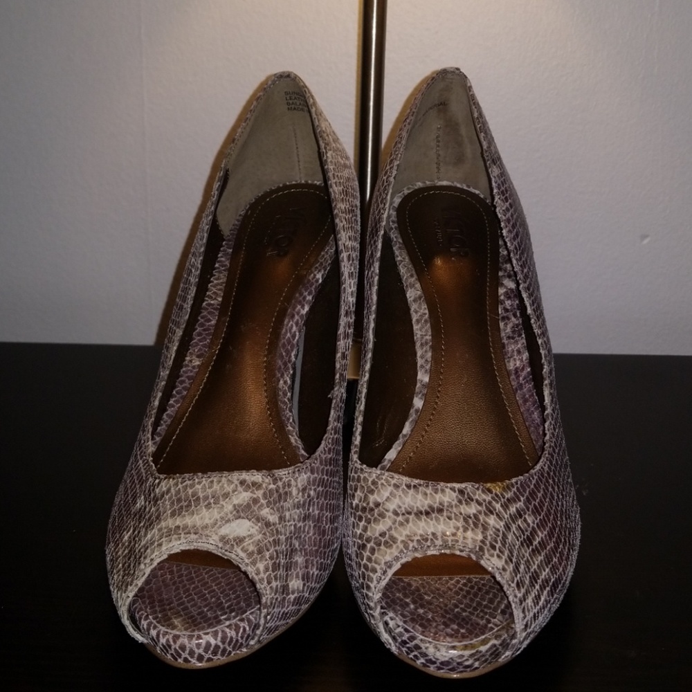 Victor alfaro peeptoe